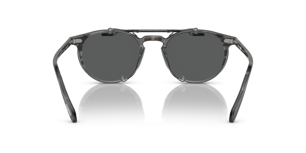 Oliver Peoples Riley-R Flip-Up Clip avec une monture Gris vieilli et des verres Gris - image 6