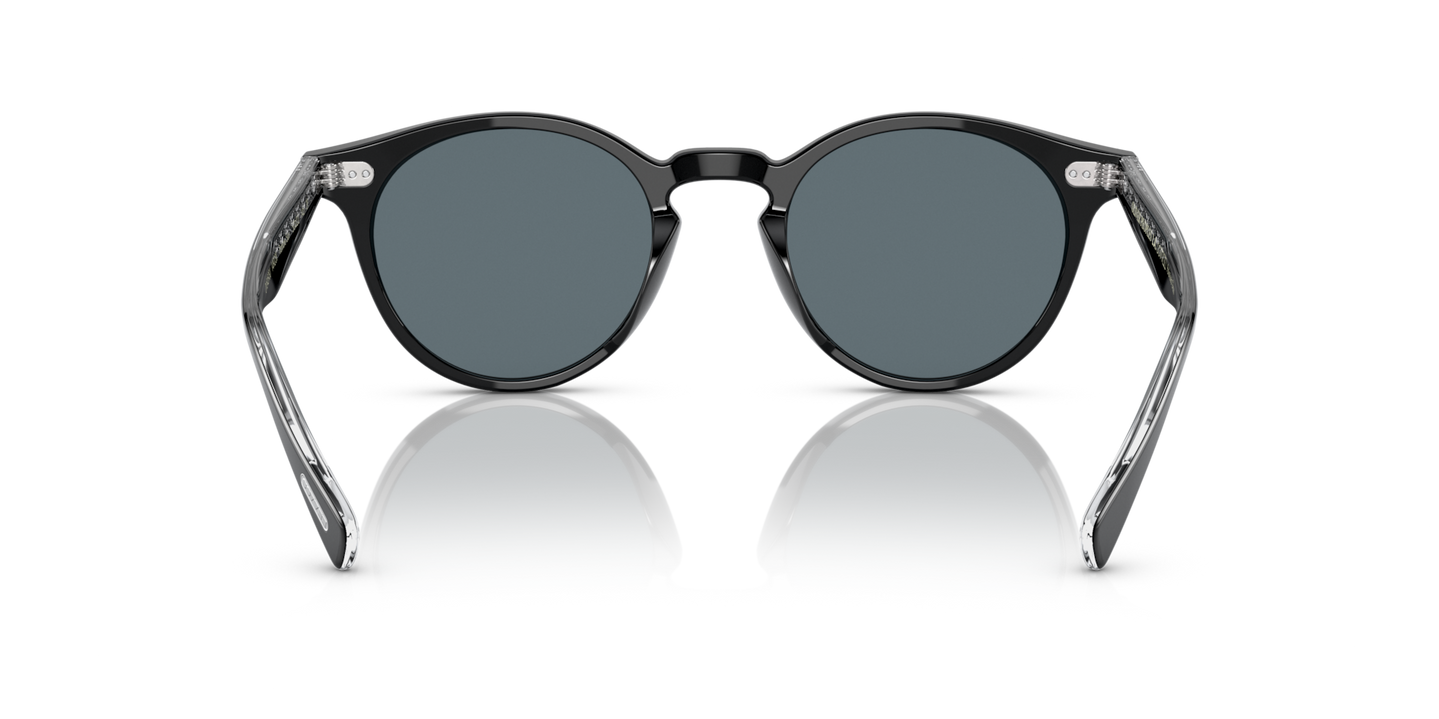 Oliver Peoples Romare Sun avec une monture Noir et des verres Bleu - Image Plaquettes de nez