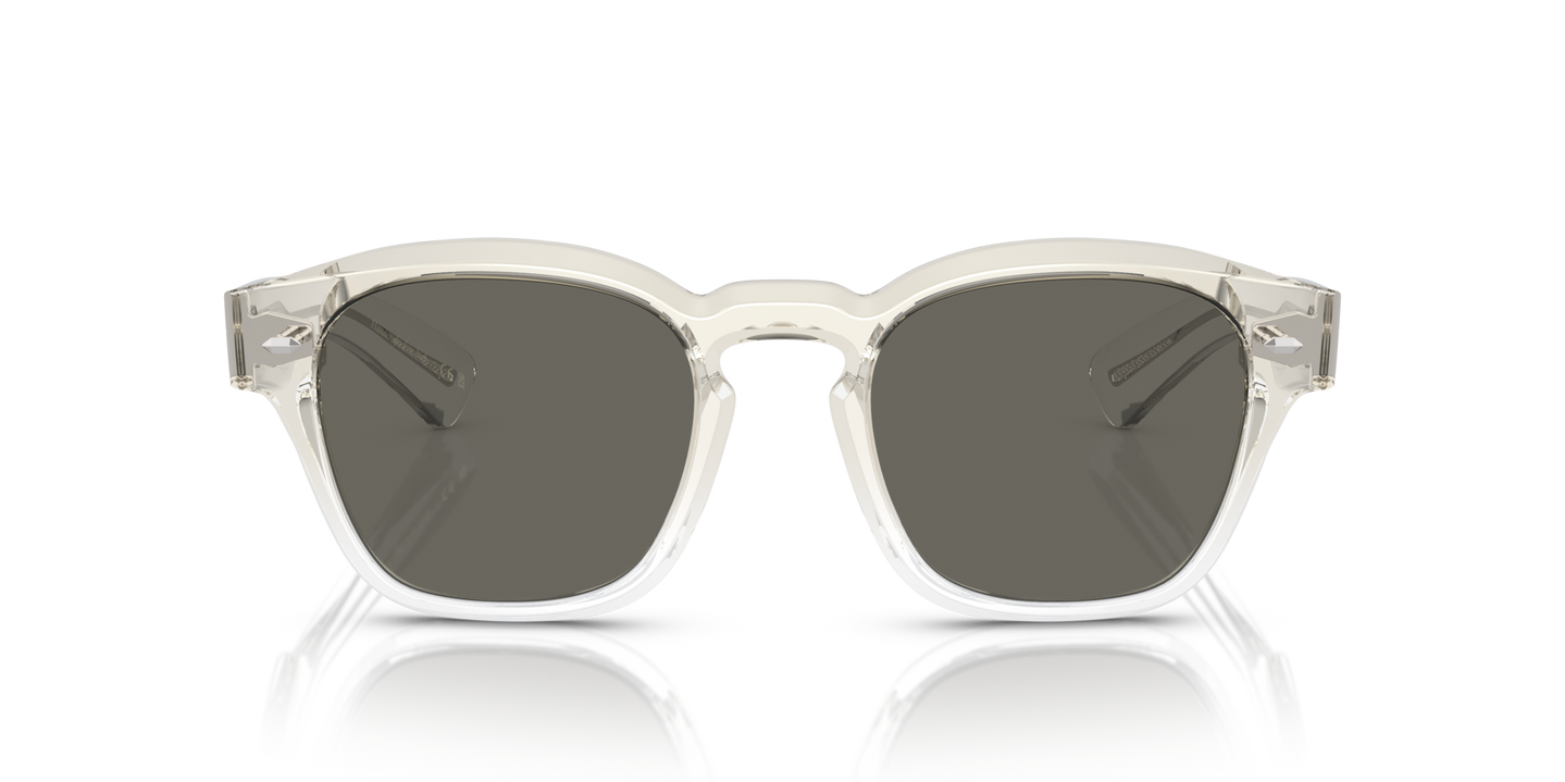 Sie Oliver Peoples Maysen mit Black Diamond/Crystal Gradient Gestell und Grau Gläsern - Bild Gläser