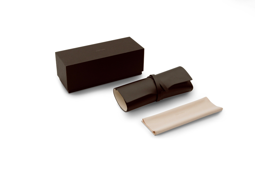 Oliver Peoples N.05 の ブラック フレーム - 画像 6